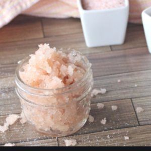 vanilla cinnamon lip scrub